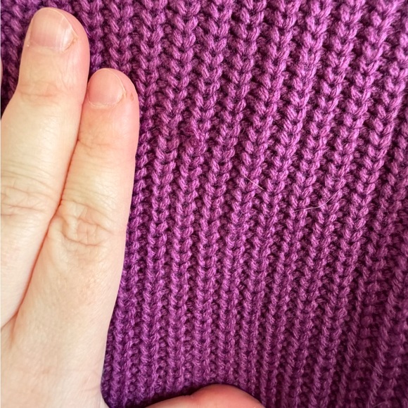 Women's Purple Cropped Sweater - Picture 5 of 5